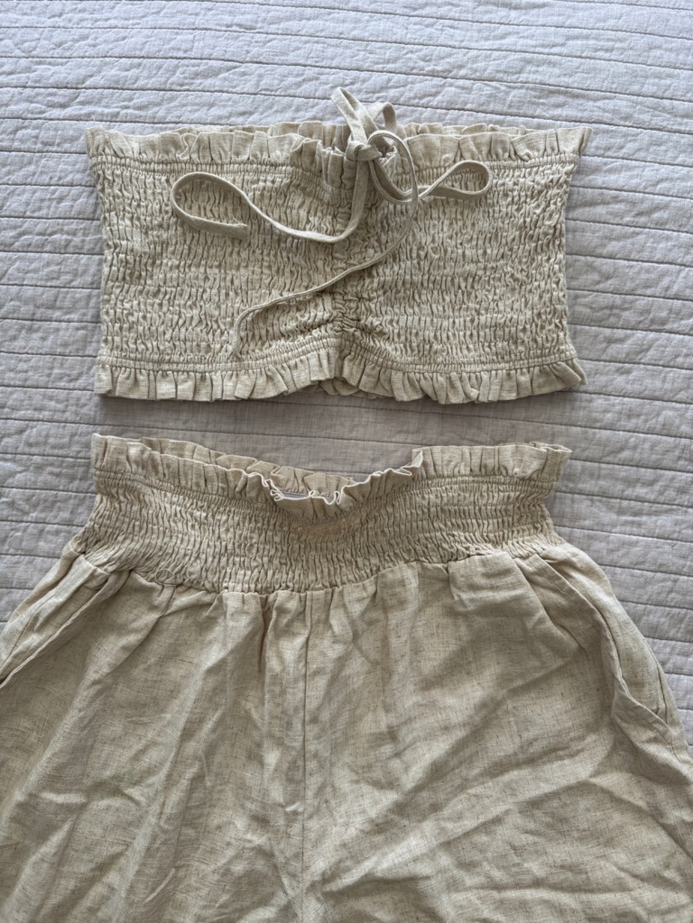 Smocked Linen Set - Picture 7 of 11